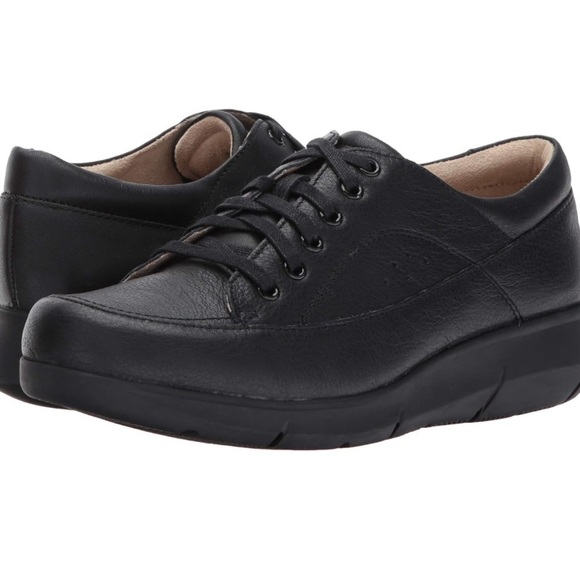 Hush puppies  NWOT Black size 9.5 Full grain leather uppers - Picture 3 of 12